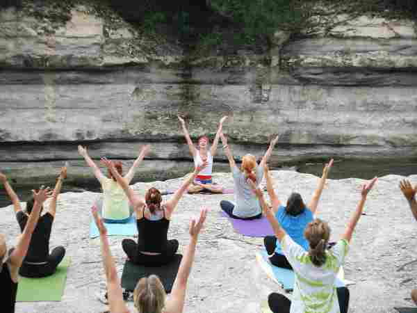 yoga1.jpg