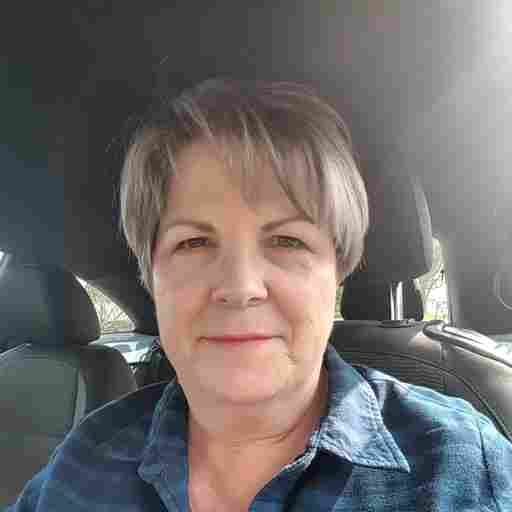 Postpartum and Birth Doula Support Rhondda's Helping Hands