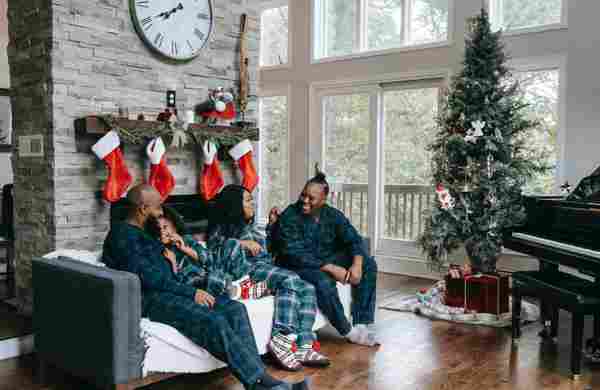 WD_XMasCovidConflict_CM_03_122020.jpg
