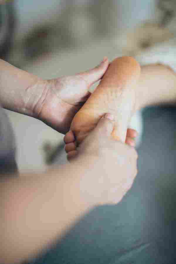 WD_Reflexology_CM_01_112020.jpg