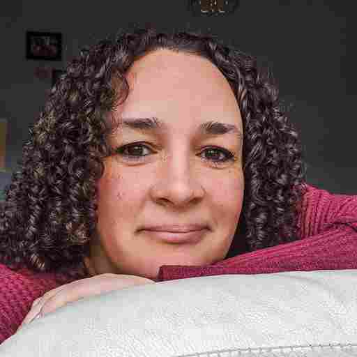 Frequency shifting sessions, Reiki, Biofield tuning, life Coaching Guided Insight