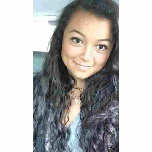 Nutritionist Alex Christian - Holistic Nutritionist