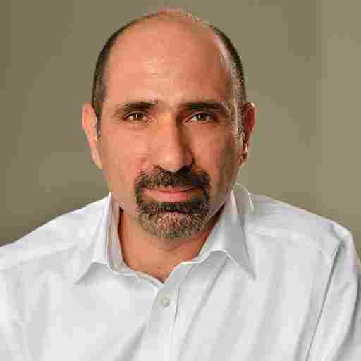 Counselling Nima Ghaemi