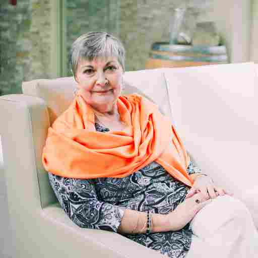Life & Soul Transition Coach, Reiki Master, Psychic Medium, Auric & Chakra Intuitive, NLP & EFT Practitioner Soul Full Solutions