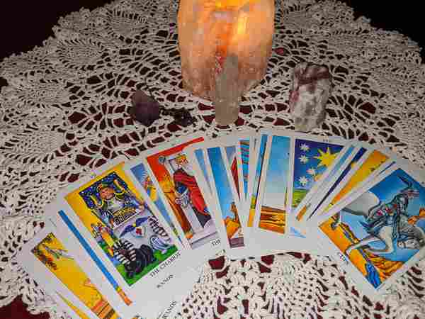 WD_TarotCards_SS_03_102020.jpg