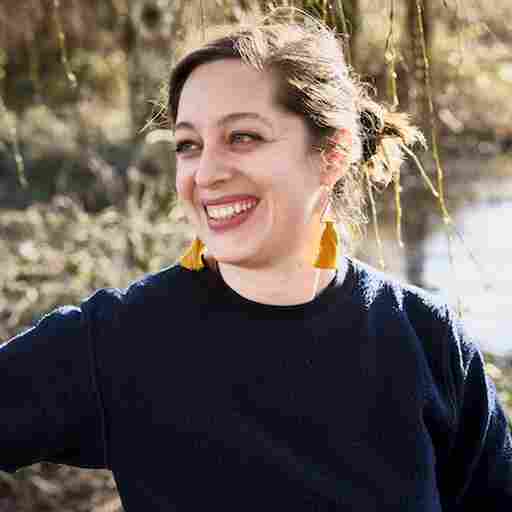 Herbal Medicine Long Spell - Gina Badger
