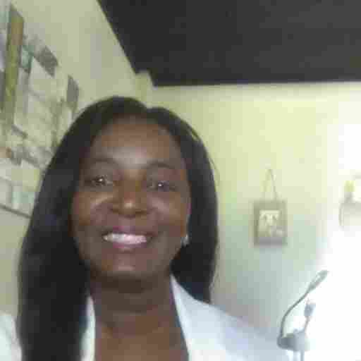 Holistic Aesthetician, Reiki Master Teacher, Mindfulness Based Stress Recution Coach. Fitness & Weight Loss Specialist Kim Taylor's Holistic Skincare and Wellness