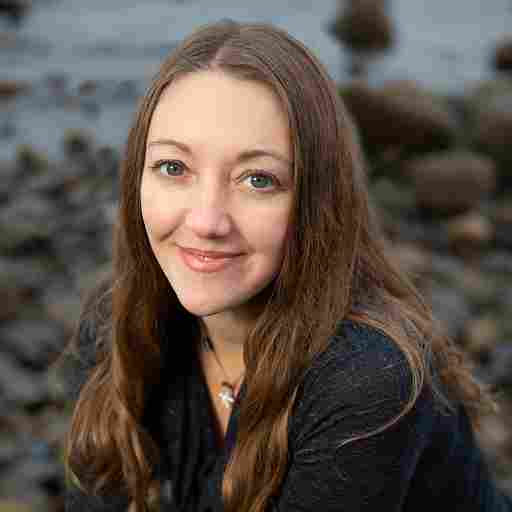 Dawn uses a variety of modalities from Traditional Chinese Medicine.  Acupuncture, Gua-Sha, Fire-cupping, Tui-na, Scalp/Auricular Acupuncture, and Moxibustion. Dawn Schonberg,  Registered Acupuncturist