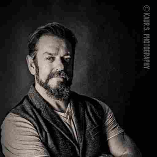 Whole-life Living & Wholehearted Leadership Coaching / Support Disruptive Integration